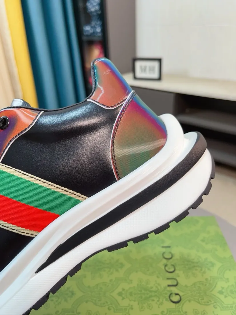 Factory price 420🌹🌹GUCCI [Gucci] New high-end brand of men's shoes, the latest fashionable casual men's shoes, trendy and versatile, relaxed and sporty style, uppers imported from Italy, first-layer cowhide, genuine leather lining and ultra-fine workmanship. Original personalized fashionable rubber wear-resistant outsole, light and comfortable on the foot, size 38-44